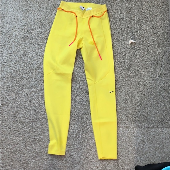 ‼️SOLD‼️Nike Off- White Leggings - Picture 12 of 12